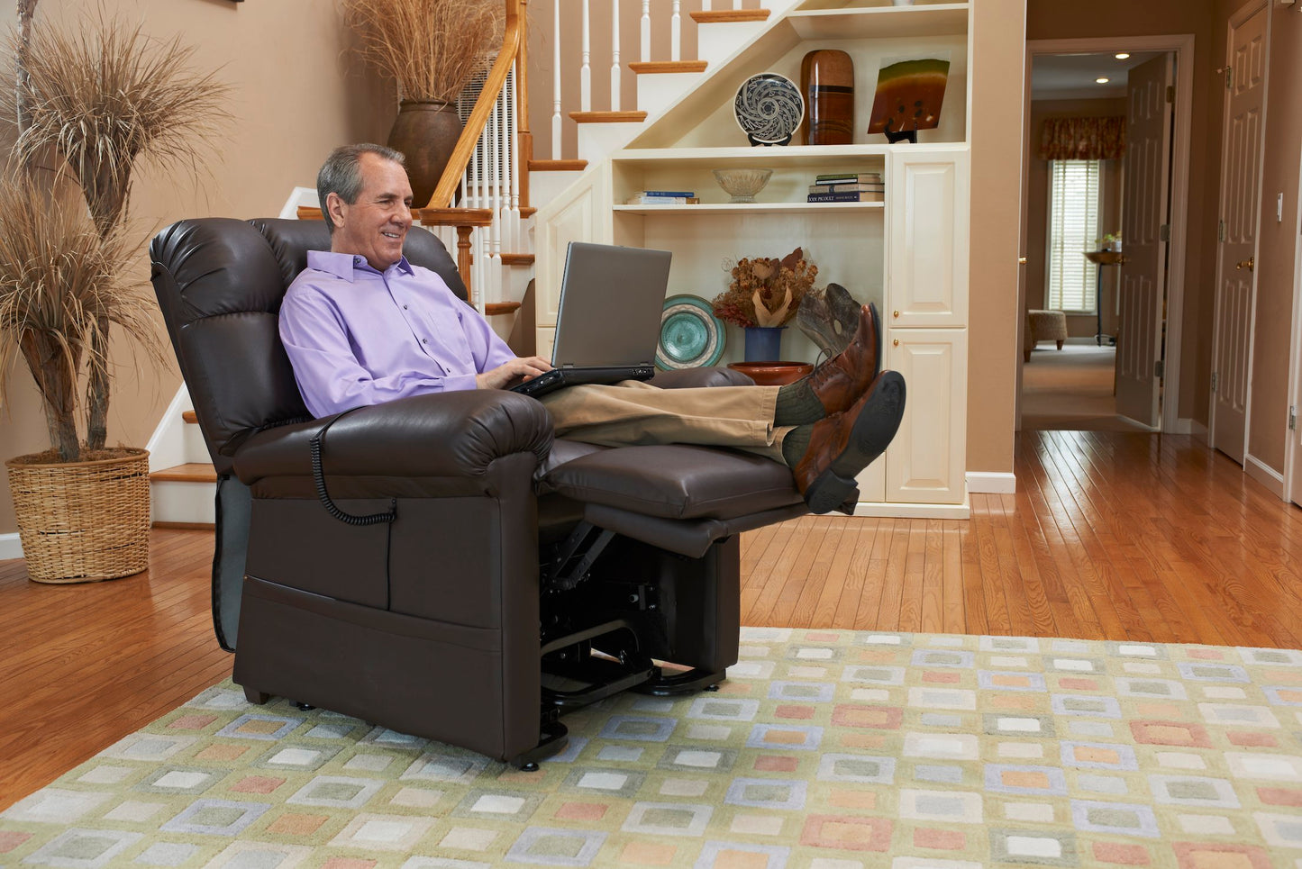 Cloud PR510 Lift Recliner