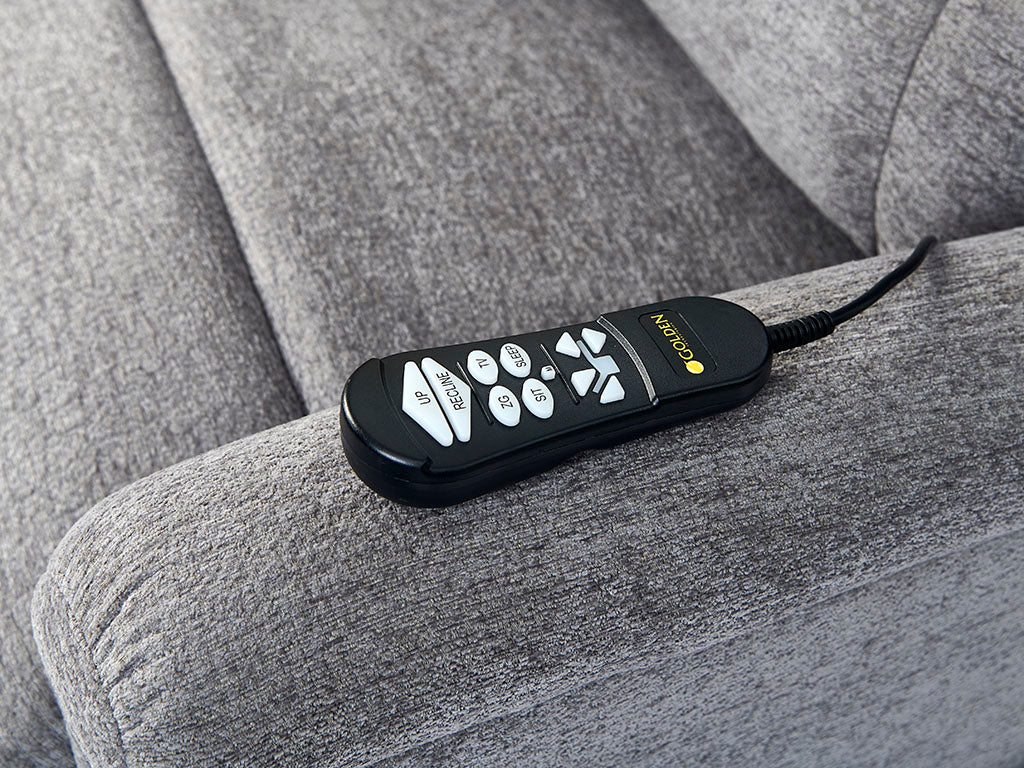 Golden Comforter with MaxiComfort PR535 Lift Recliner